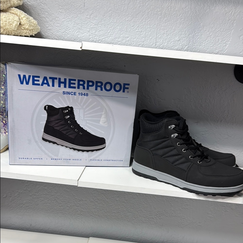 Weatherproof Black High-Top Boots Rugged and Weather-Resistant